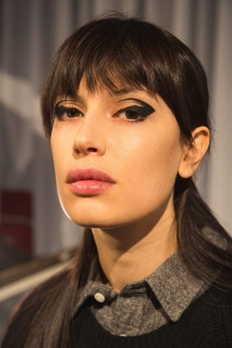 关于模特们无暇肌肤的小秘密(图5) 关于模特们无暇肌肤的小秘密(图5)