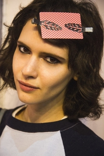 关于模特们无暇肌肤的小秘密(图4) 关于模特们无暇肌肤的小秘密(图4)