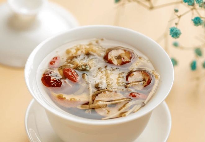 吃3样、防3样、忌”调整饮食安稳入秋CQ9电子登录注册明日出伏牢记 “(图5)